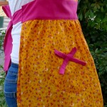 Delantal vintage amarillo Delantal vintage amarillo