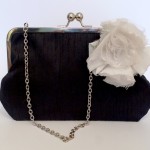 bolsa negra flor seda blanca bolsa negra flor seda blanca